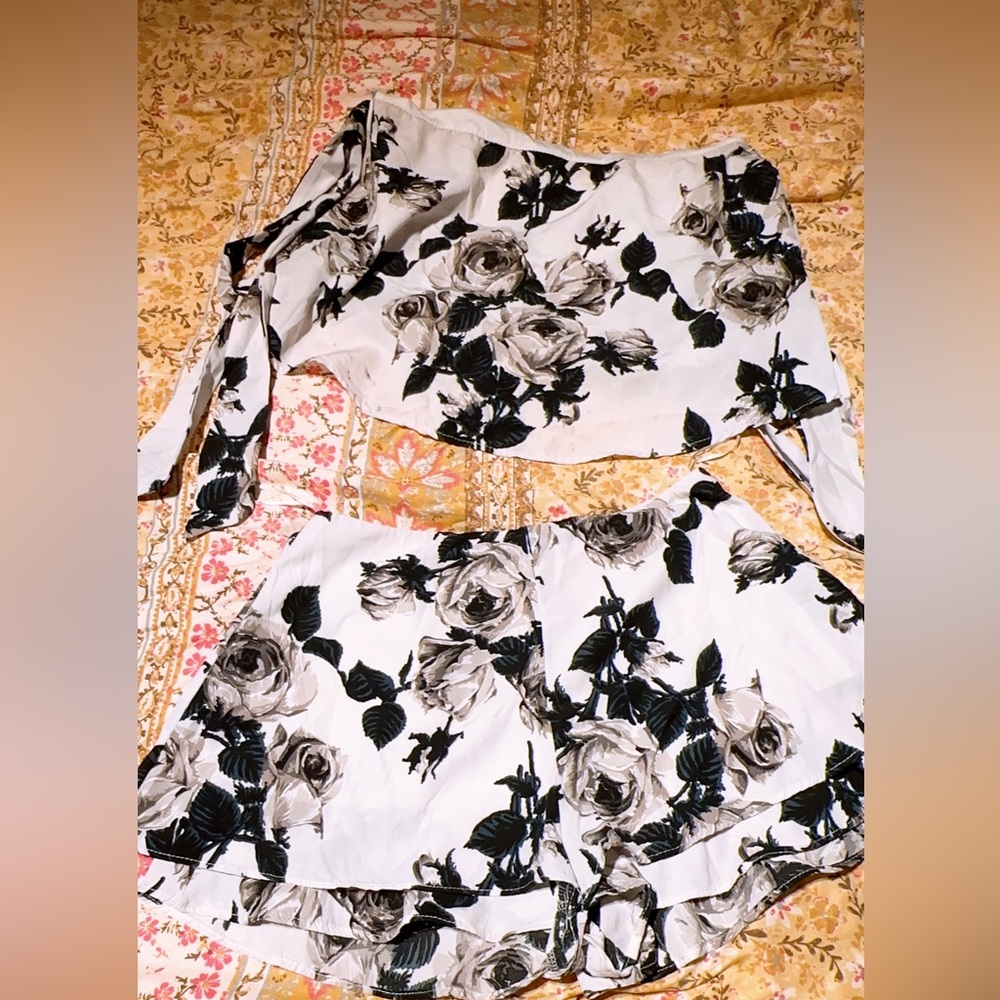 Two piece set